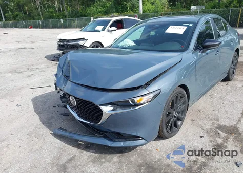 2024 Mazda Mazda3 2.5 S Carbon Edition z USA, uszkodzony, nr VIN 3MZBPBCM2RM403824